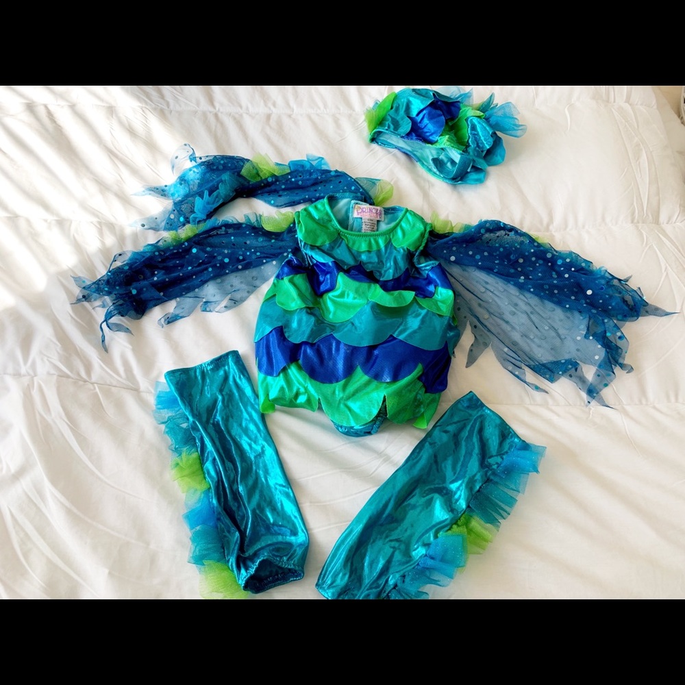 Amazing Halloween costume for baby!